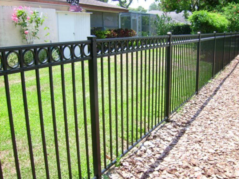 Photo of an aluminum fence in Sarasota, FL
