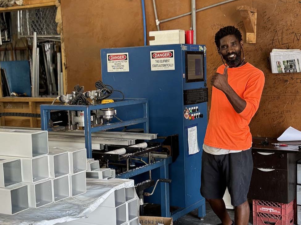 Photo of a local, trusted Sarasota fencing contractor