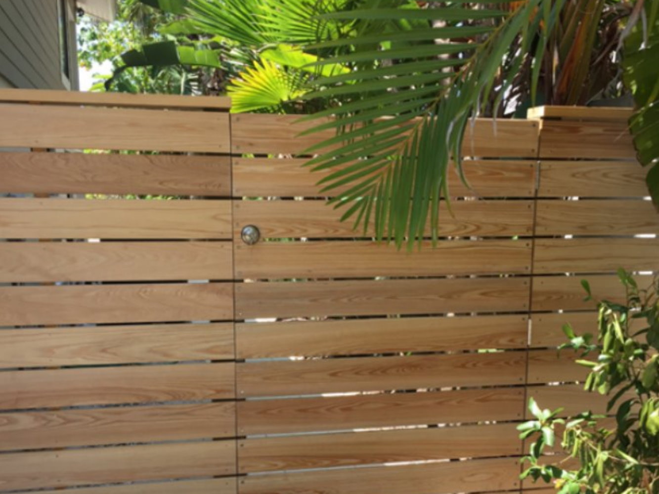 Bayshore Gardens Florida horizontal style wood fence