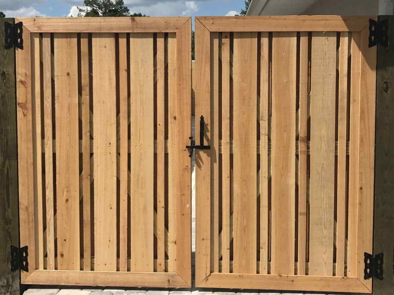 Palmetto Florida Professional Fence Installation