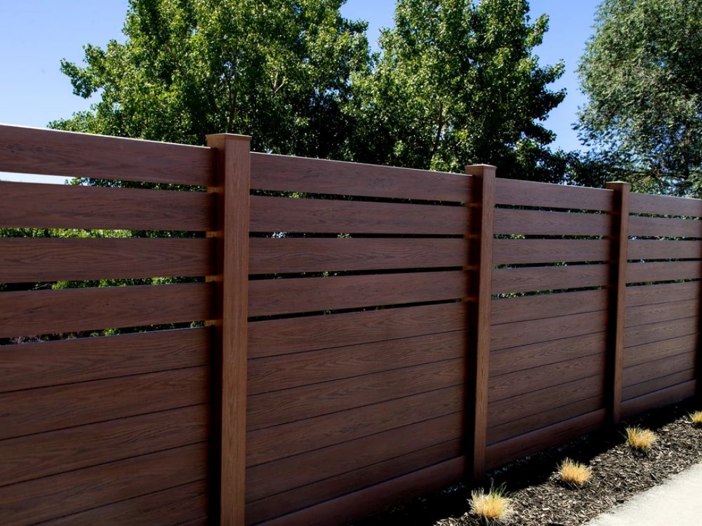 Sarasota, Florida Catalyst Vinyl Fence